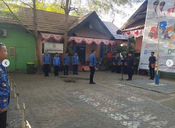 Sekcam Ujung Tanah Jadi Pembina Upacara HUT Kemerdekaan RI ke-78